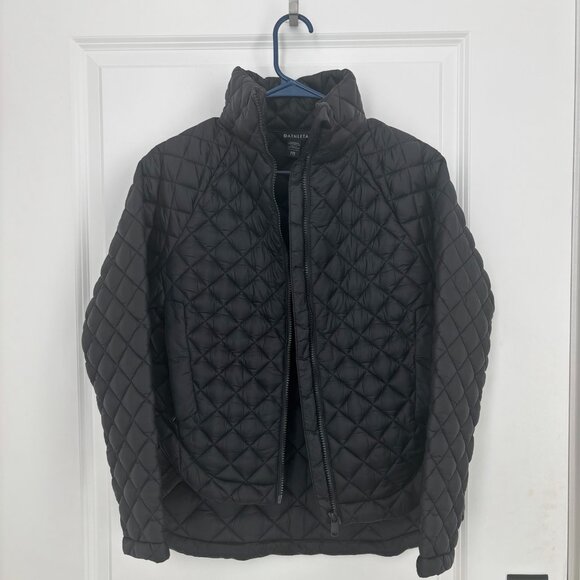 Athleta Whisper Featherless Puffer Jacket - Picture 2 of 4